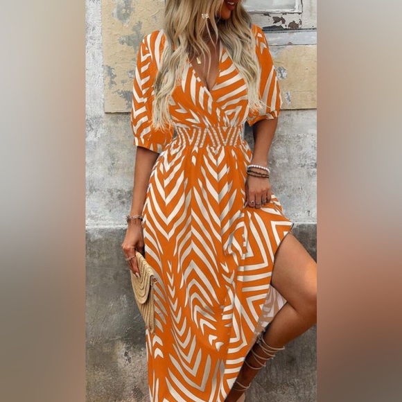 SHEIN Dresses & Skirts - SHEIN Lune random print dress in orange - size large / never worn